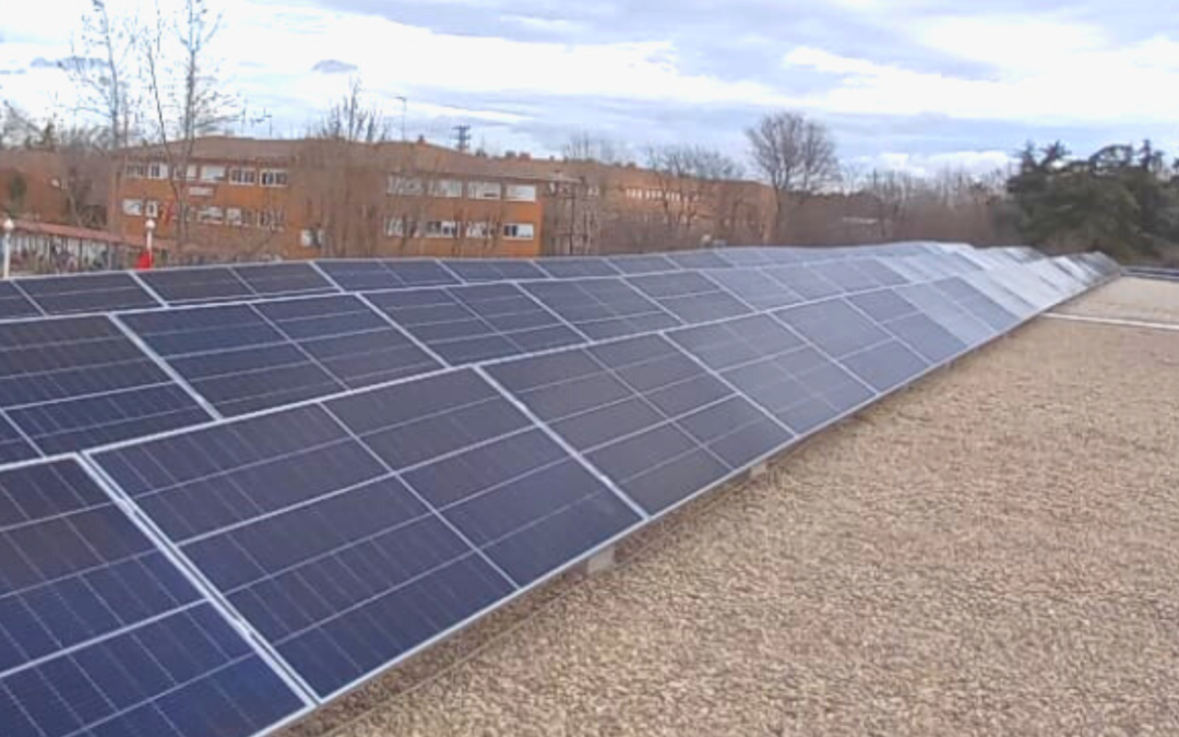 Greenfo contribuye a la sostenibilidad con una instalación fotovoltaica en un colegio de Getafe